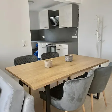 Διαμέρισμα Fewo-meerblick-ruegen Altefähr